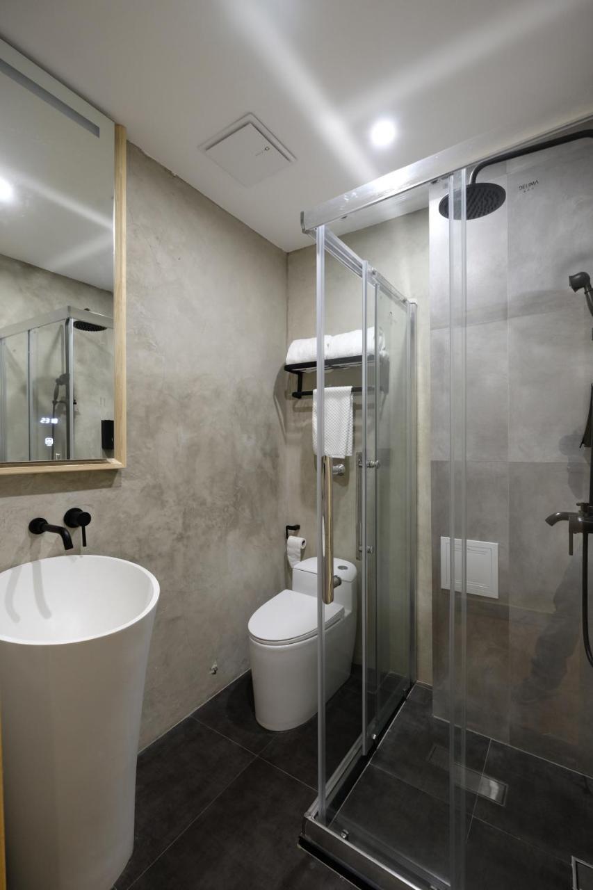 Dali Loft Travelling With Hostel Exterior foto